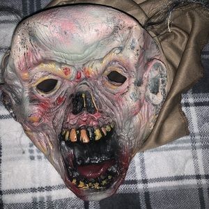 HALLOWEEN MASK